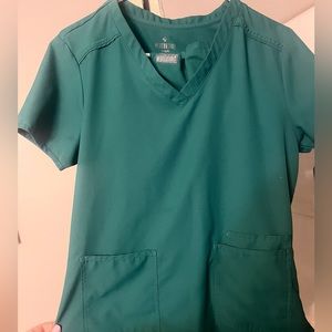 Med couture insight scrub set Medium! Green.